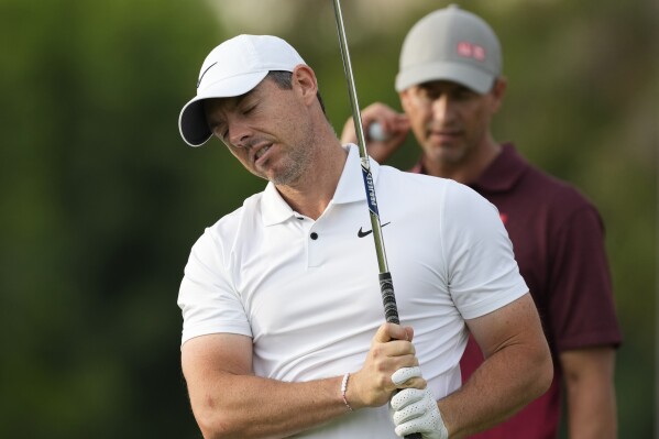 Live golf scores dubai sales desert classic
